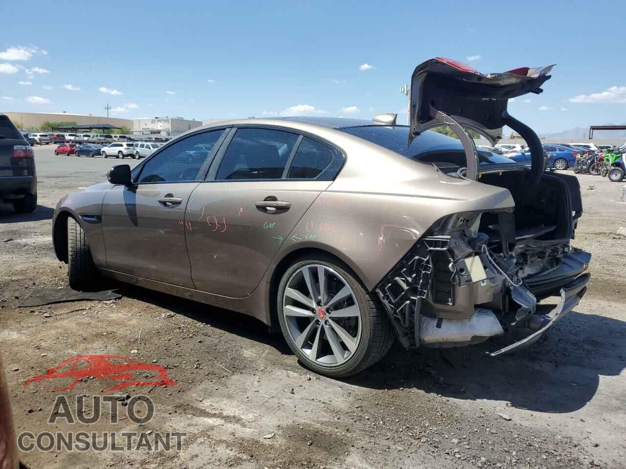 JAGUAR XE 2017 - SAJAE4BG2HA963089