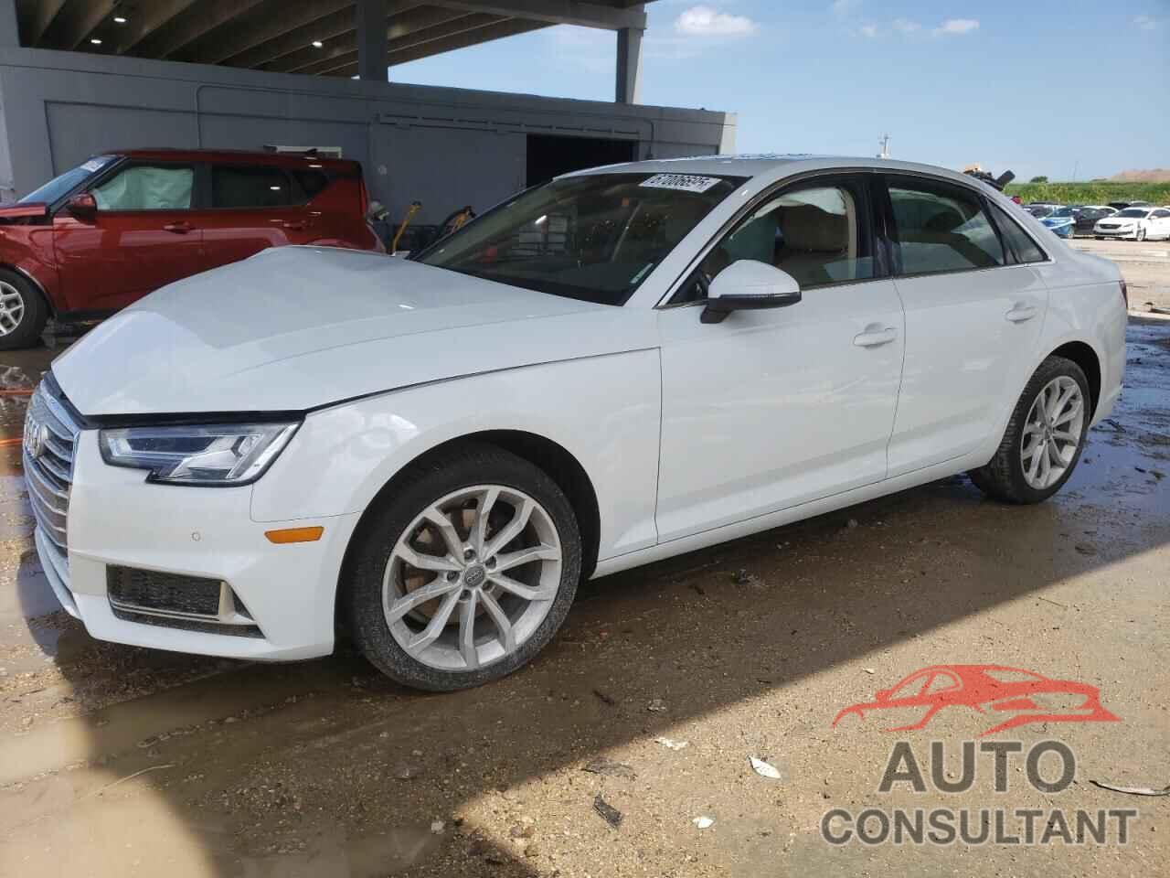 AUDI A4 2019 - WAUHMAF41KN004620