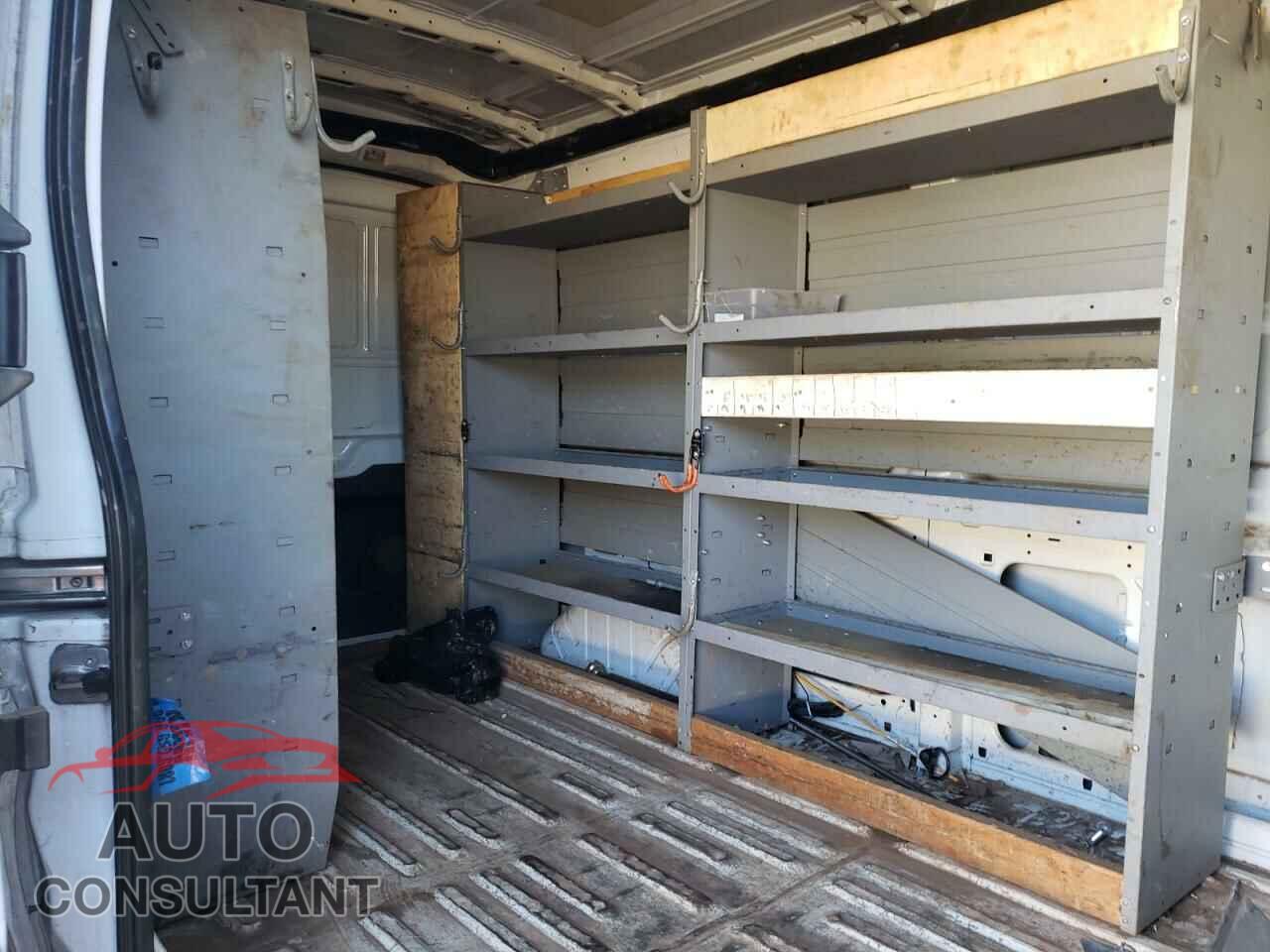 FORD TRANSIT CO 2017 - 1FTYR2CM9HKA33324