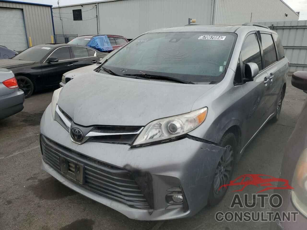 TOYOTA All Models 2018 - 5TDYZ3DC8JS934873