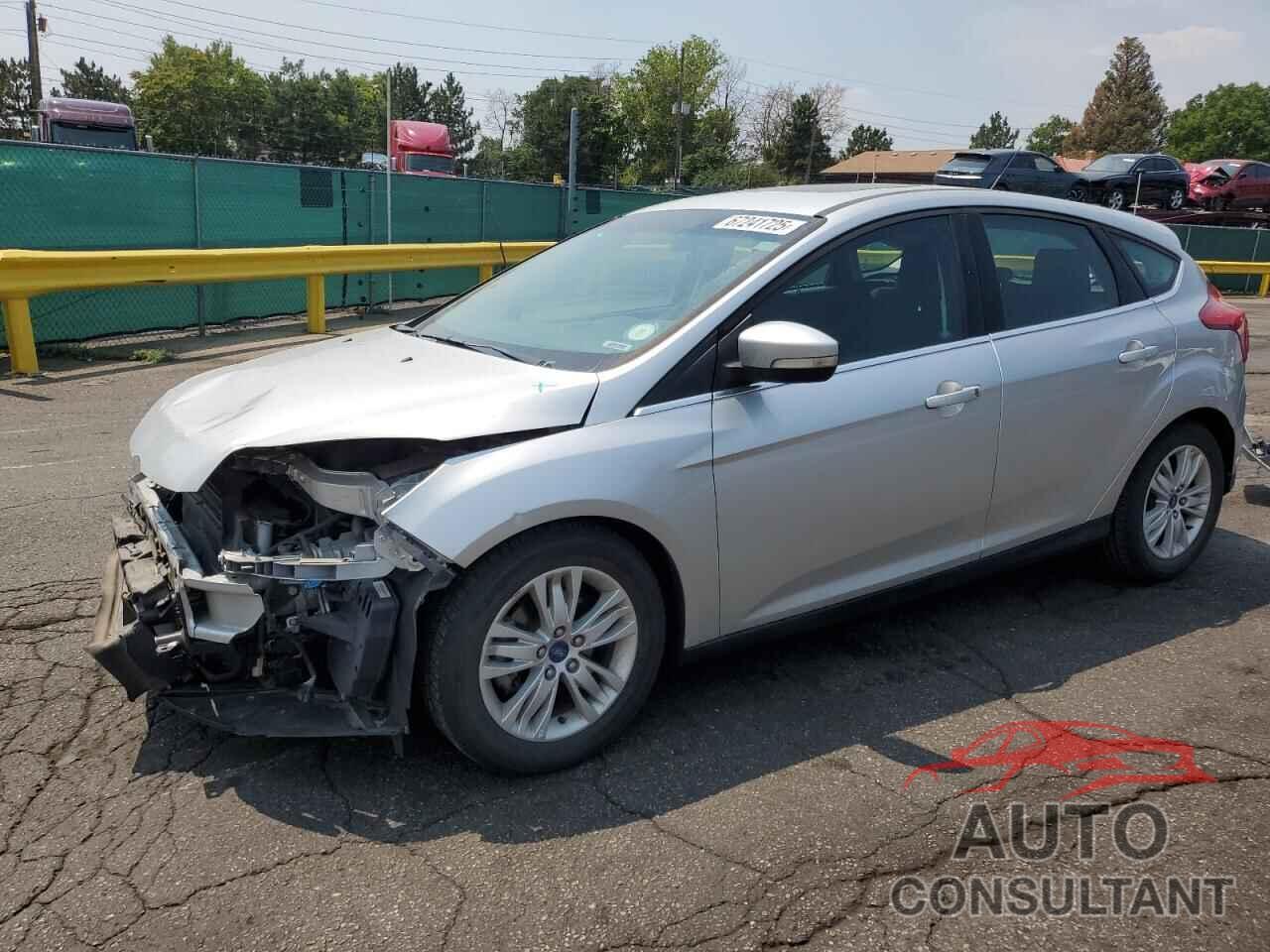 FORD FOCUS 2012 - 1FAHP3M24CL236154