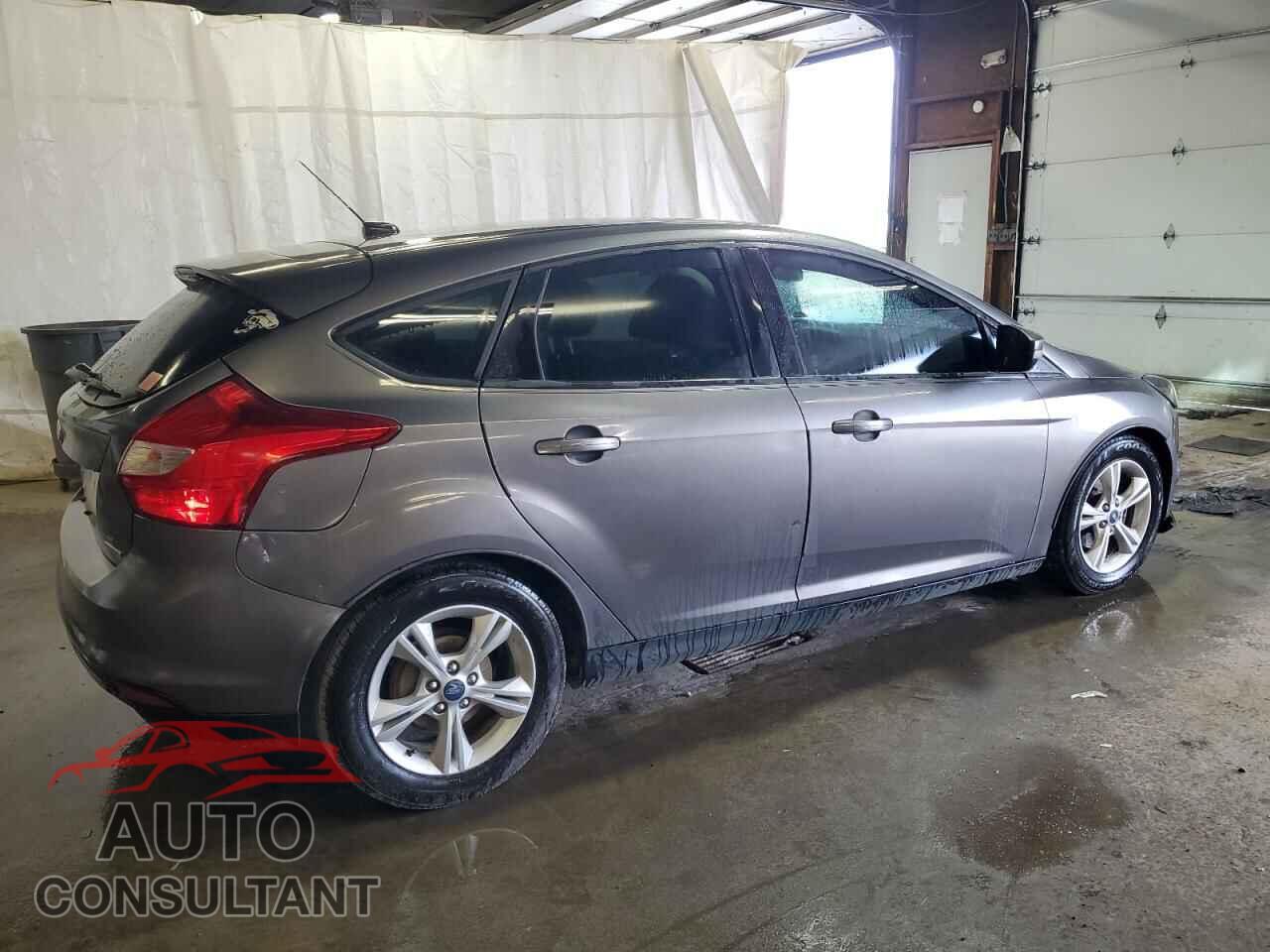 FORD FOCUS 2014 - 1FADP3K25EL213129