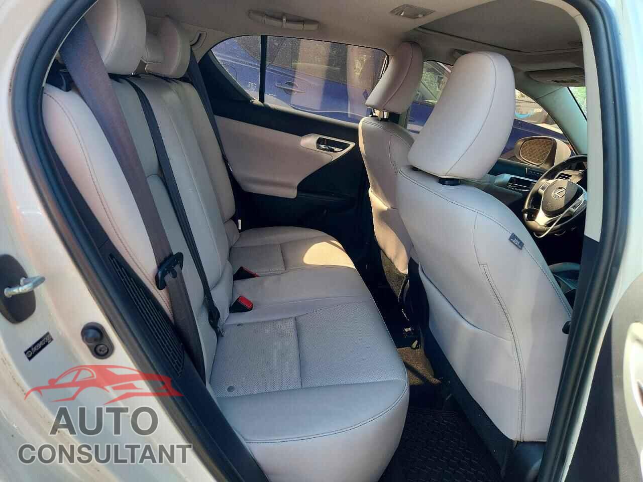 LEXUS CT 200 2013 - JTHKD5BH9D2126203
