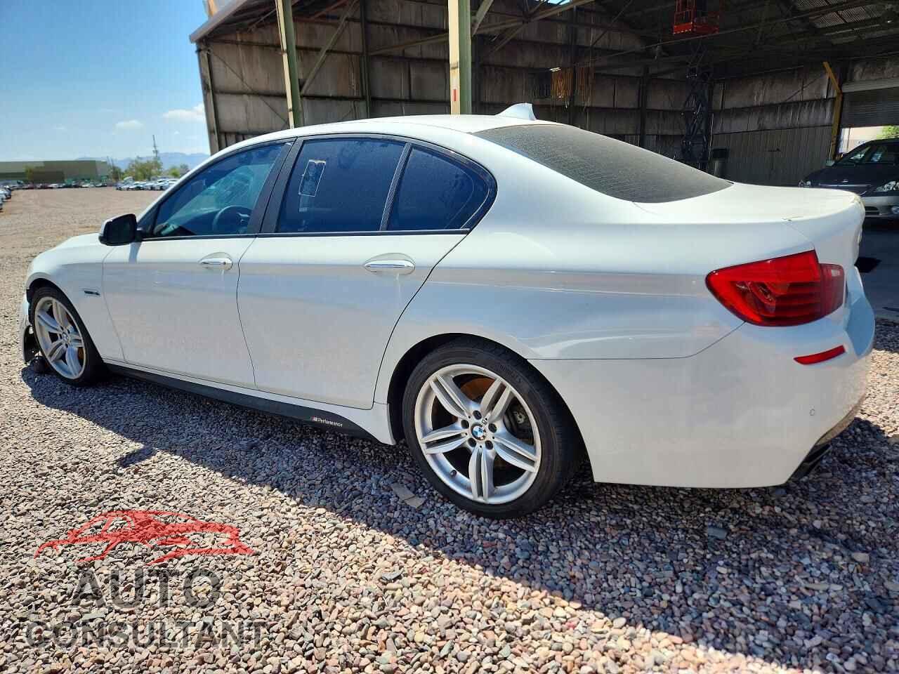 BMW 5 SERIES 2015 - WBAKN9C56FD961397