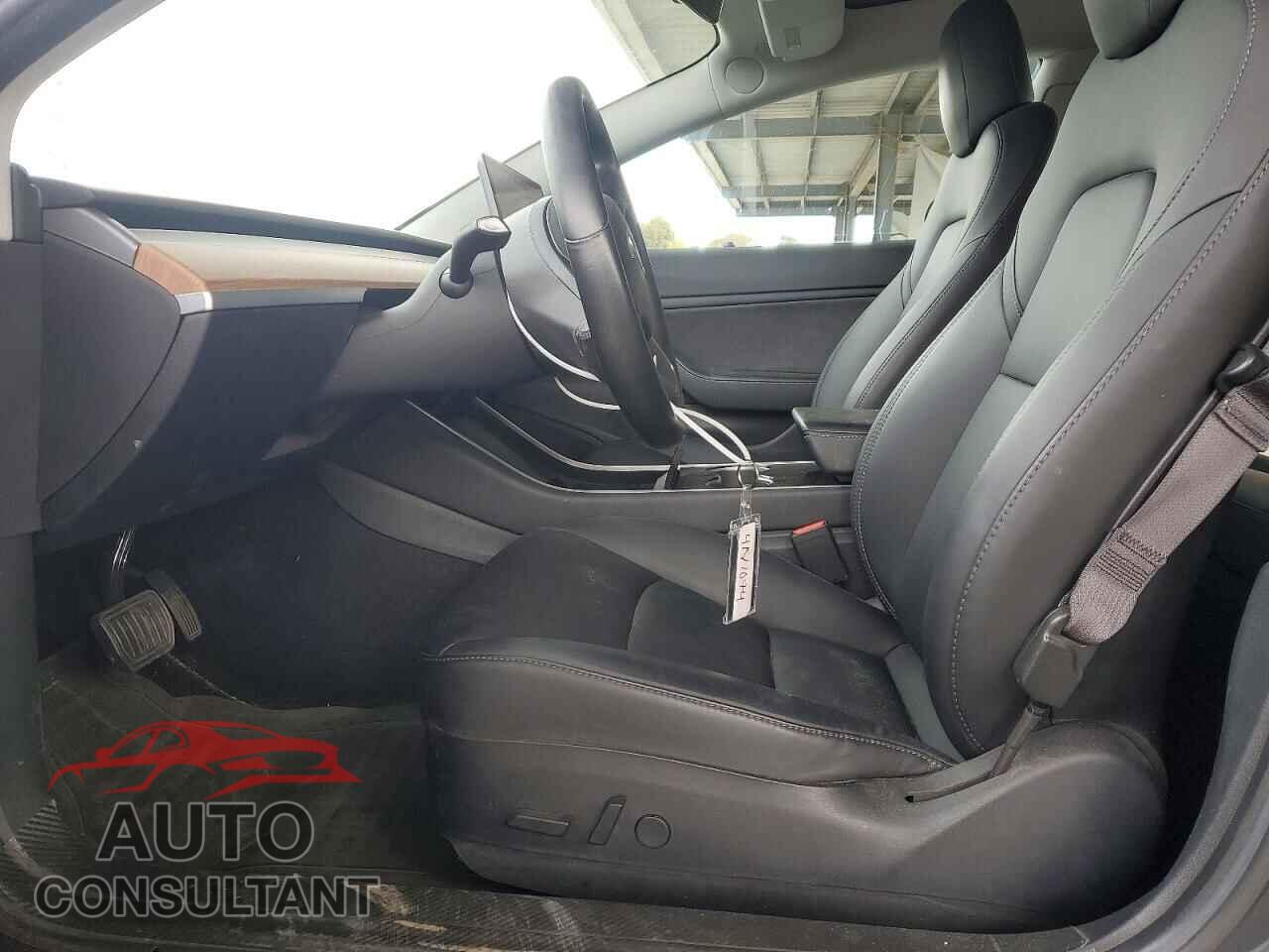 TESLA MODEL 3 2018 - 5YJ3E1EA6JF050488