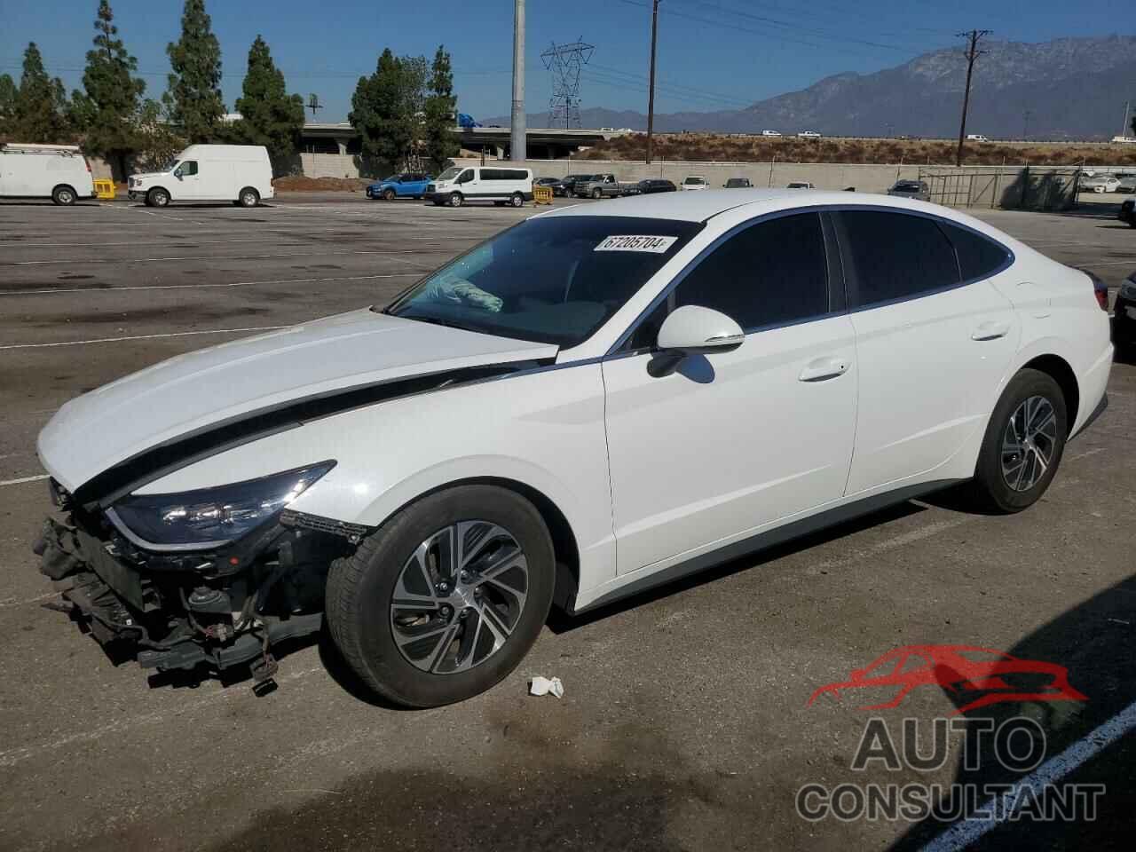 HYUNDAI SONATA 2023 - KMHL24JJ3PA061557