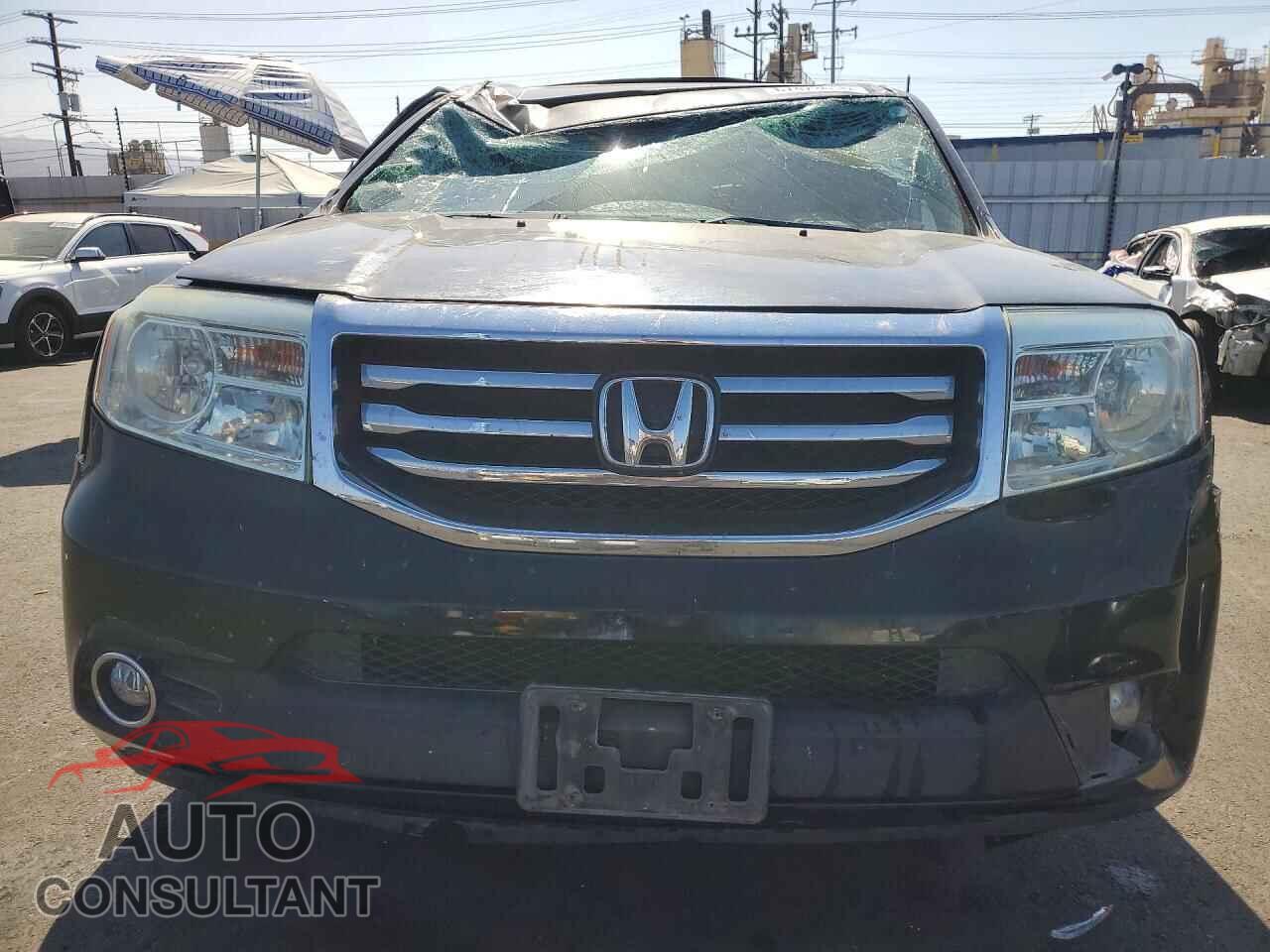 HONDA PILOT 2015 - 5FNYF3H32FB034484