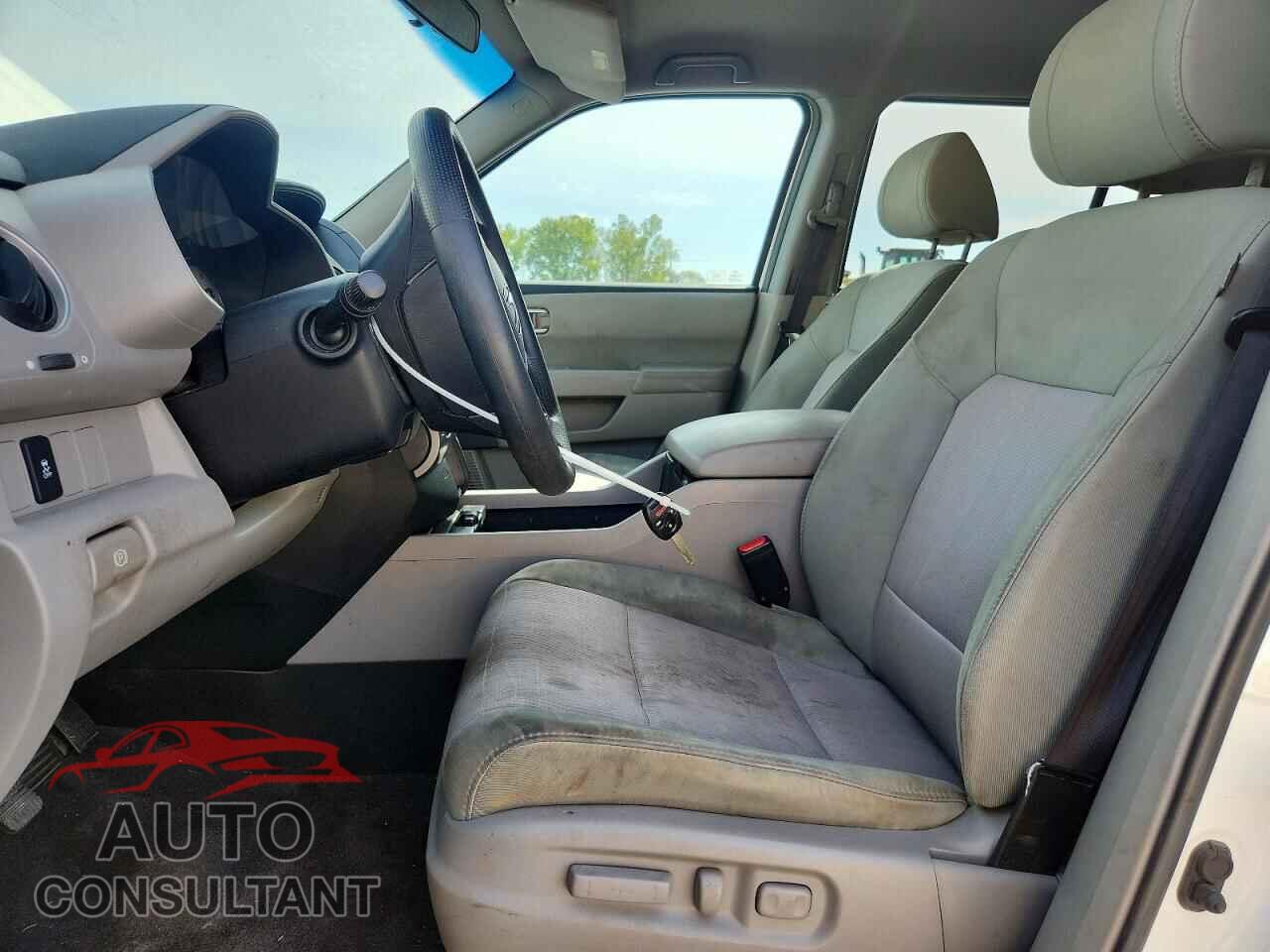 HONDA PILOT 2012 - 5FNYF4H46CB067434