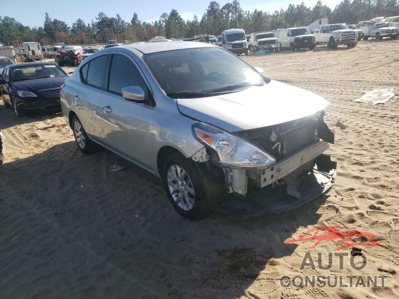 NISSAN VERSA 2018 - 3N1CN7AP1JL828889