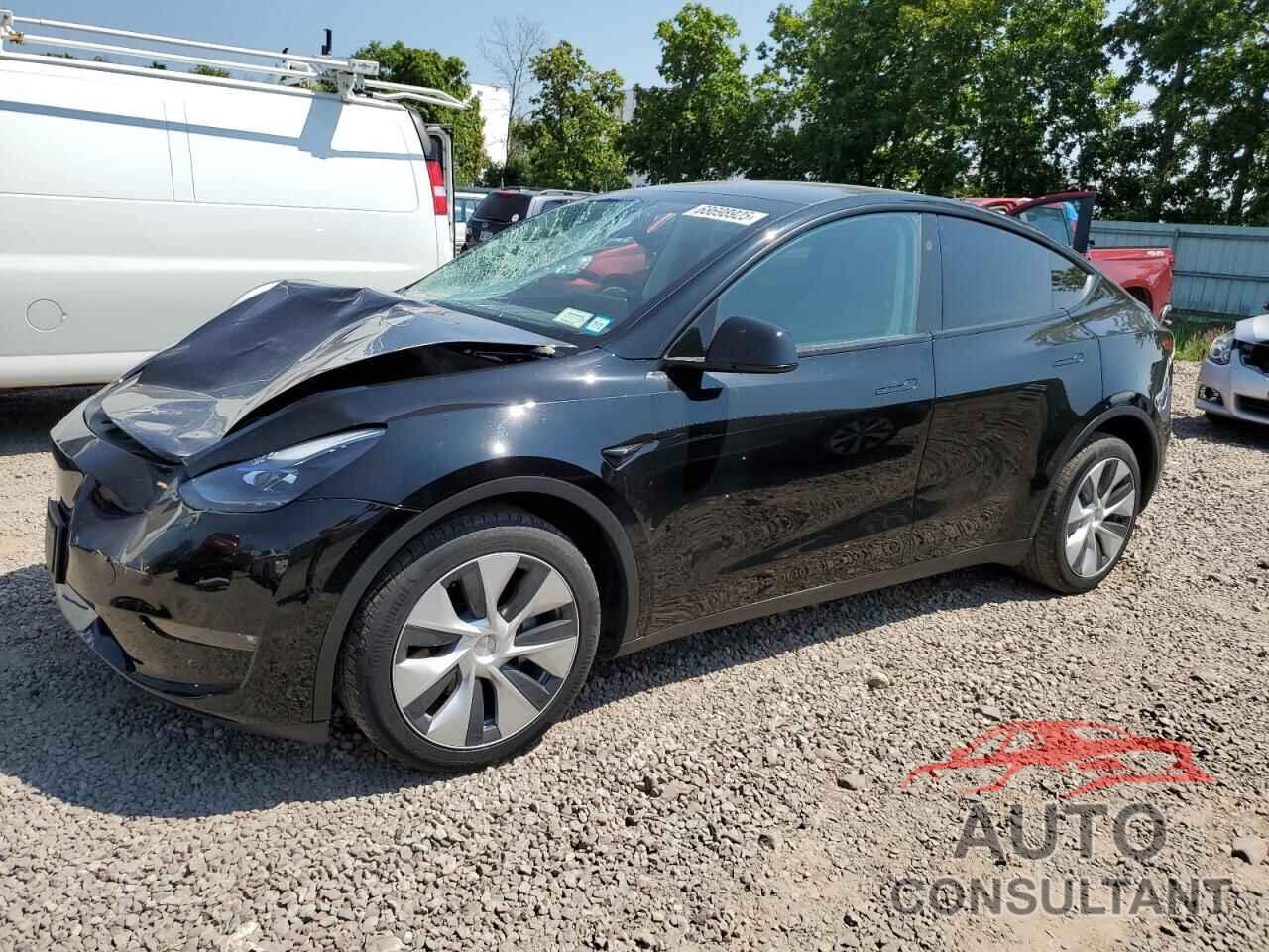 TESLA MODEL Y 2023 - 7SAYGDEE9PF879166