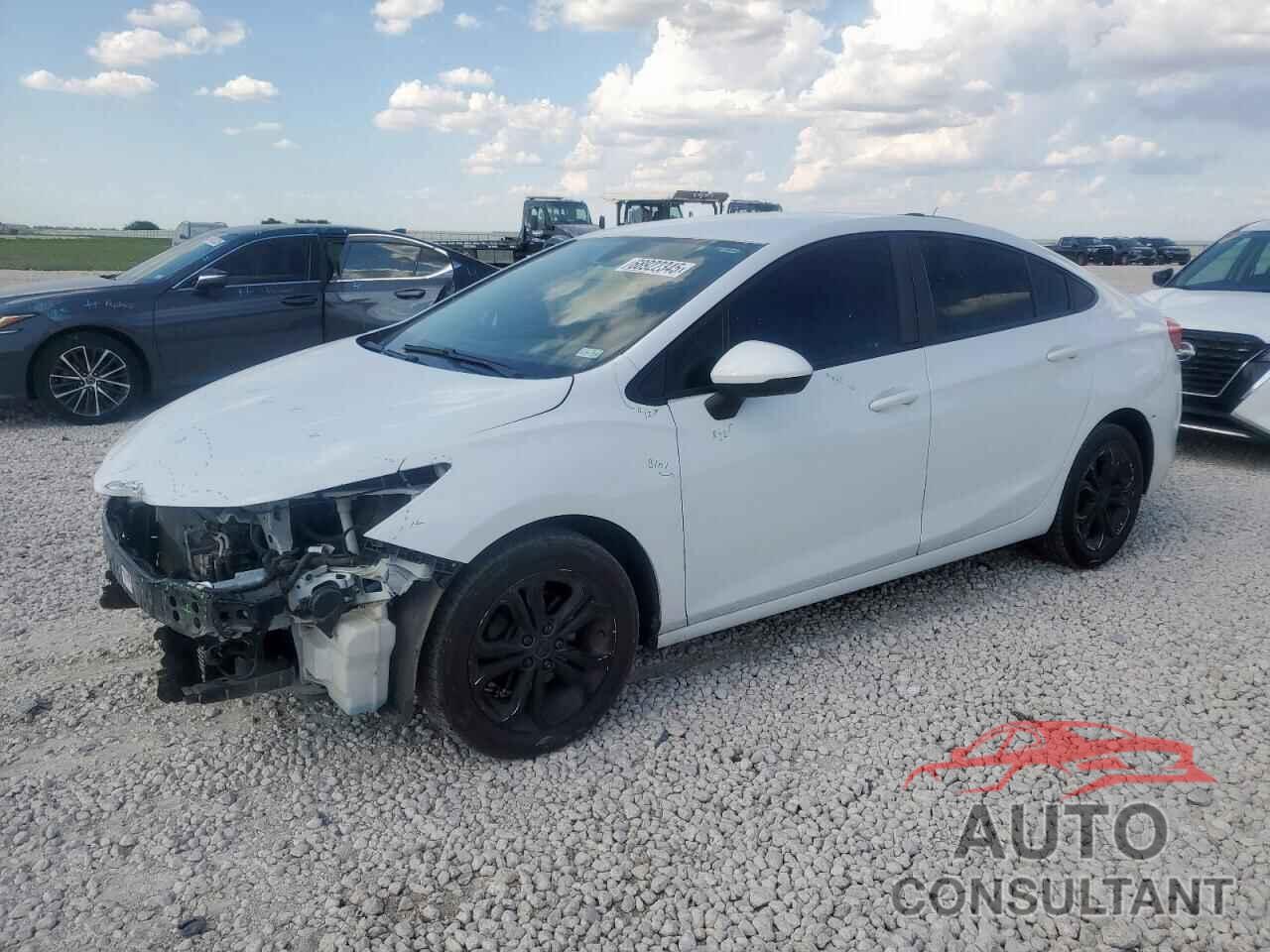 CHEVROLET CRUZE 2019 - 1G1BC5SM3K7124389
