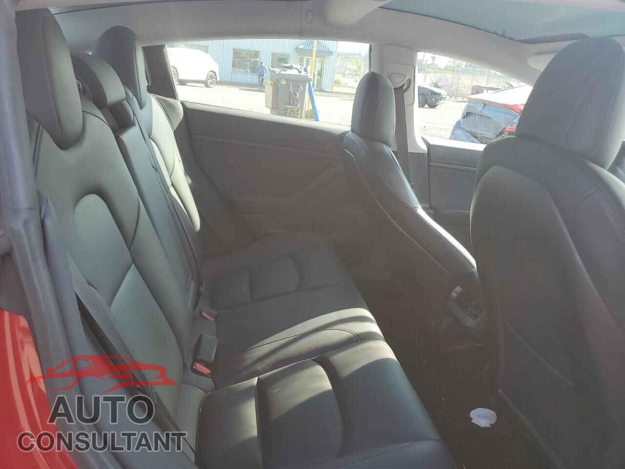 TESLA MODEL 3 2020 - 5YJ3E1EA3LF648024