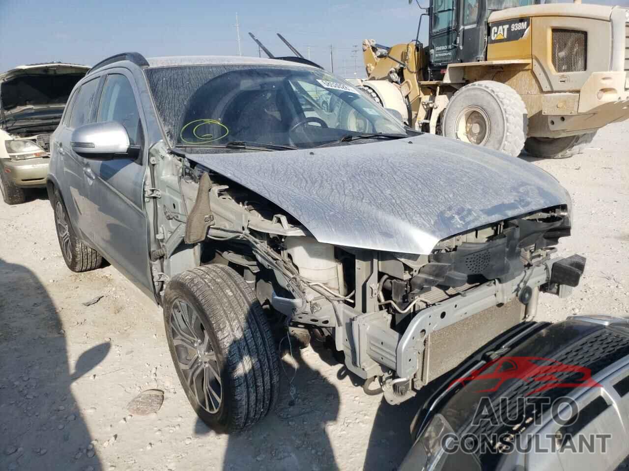 MITSUBISHI OUTLANDER 2018 - JA4AR4AW4JZ036401