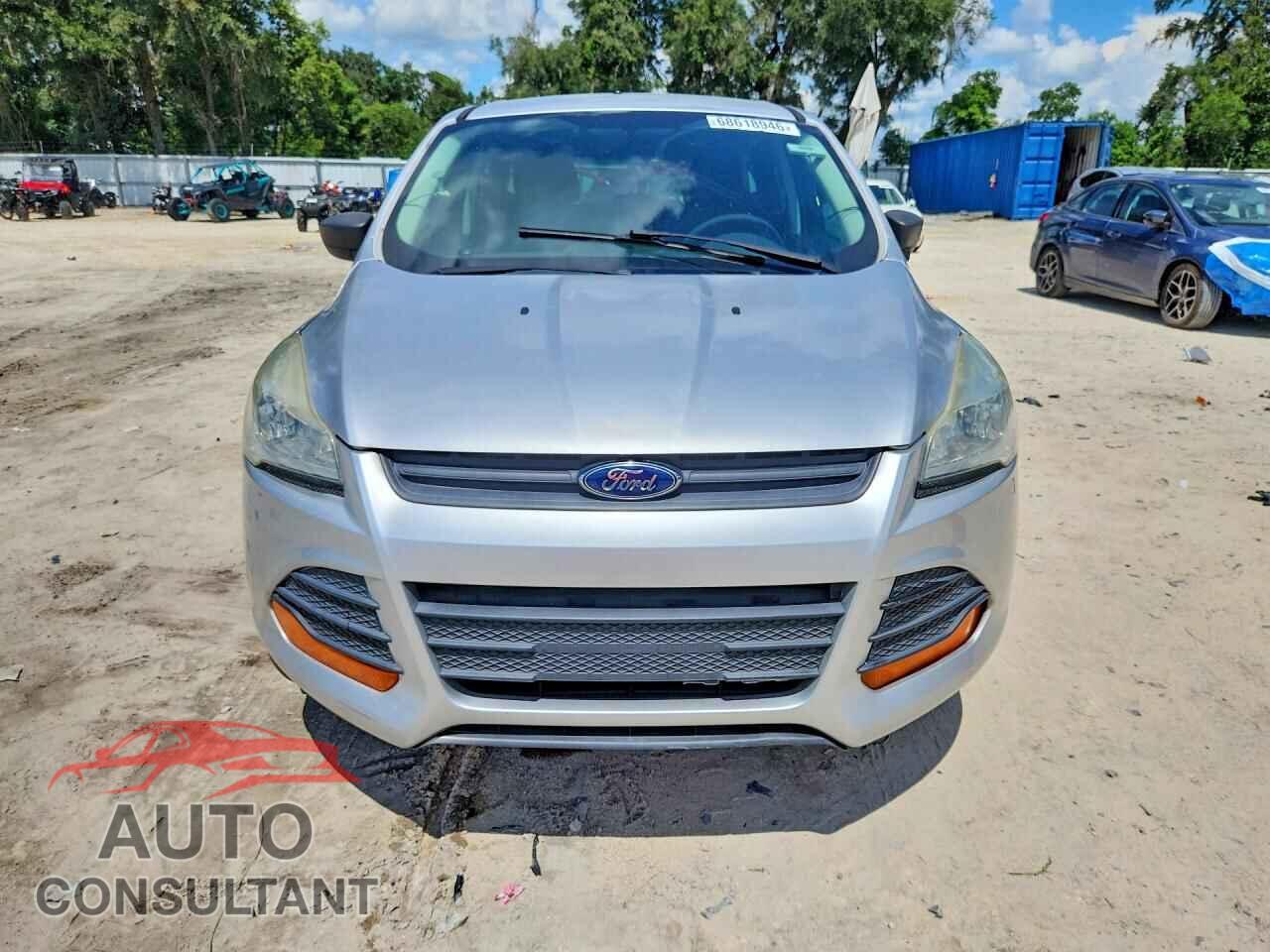 FORD ESCAPE 2013 - 1FMCU0F77DUC09218