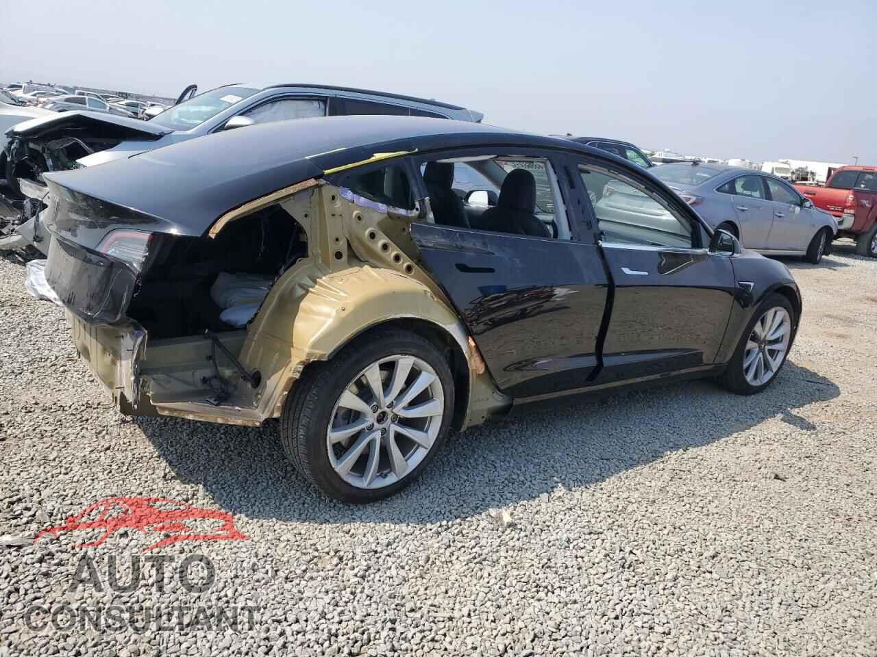 TESLA MODEL 3 2018 - 5YJ3E1EA8JF046801