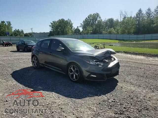 FORD FOCUS 2017 - 1FADP3L92HL260246