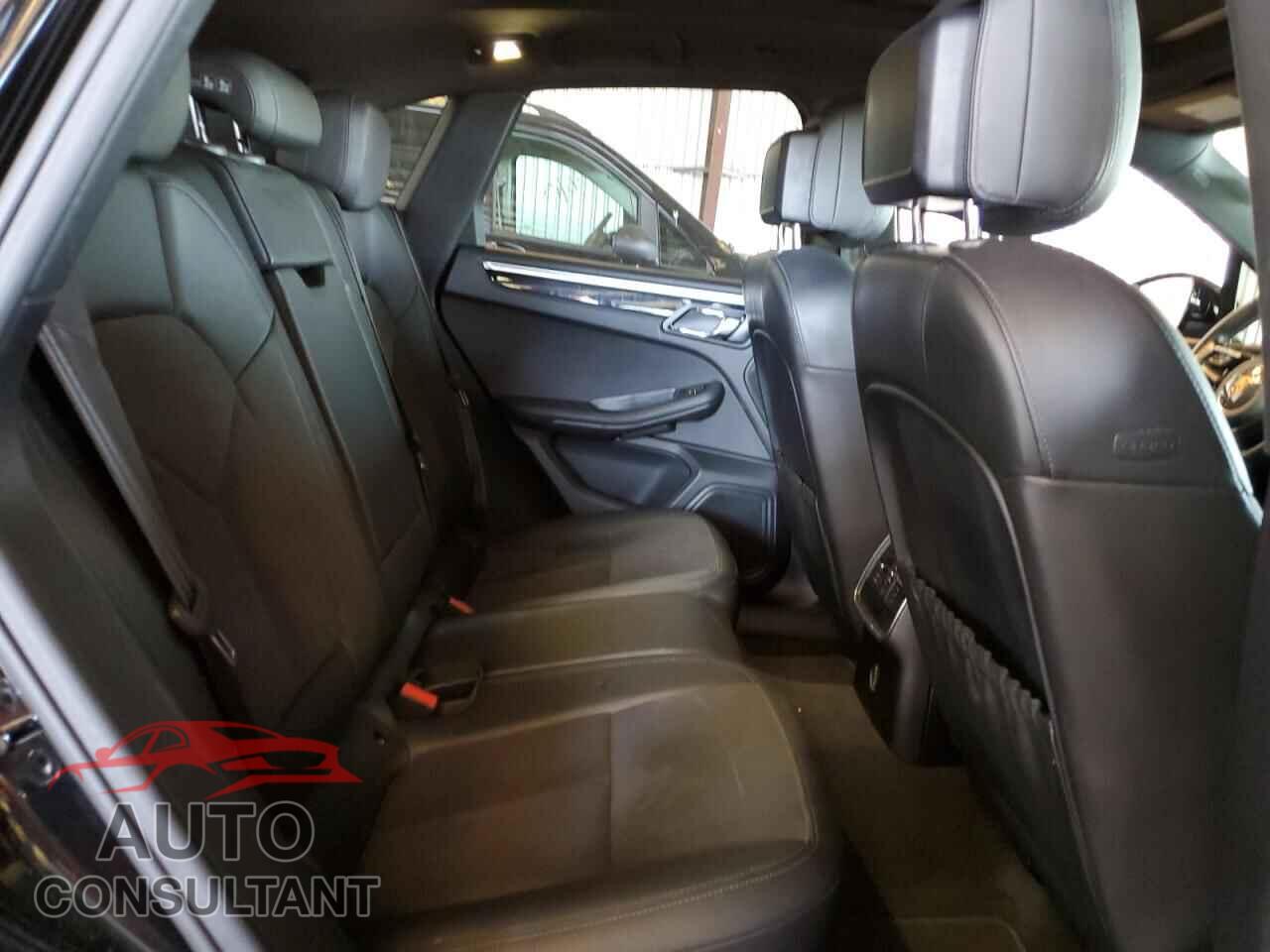 PORSCHE MACAN 2018 - WP1AA2A54JLB06781