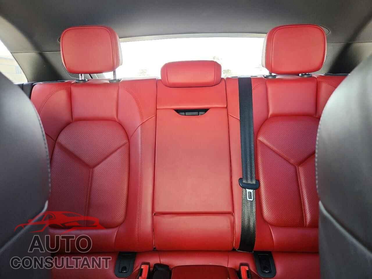 PORSCHE MACAN 2018 - WP1AB2A5XJLB36803