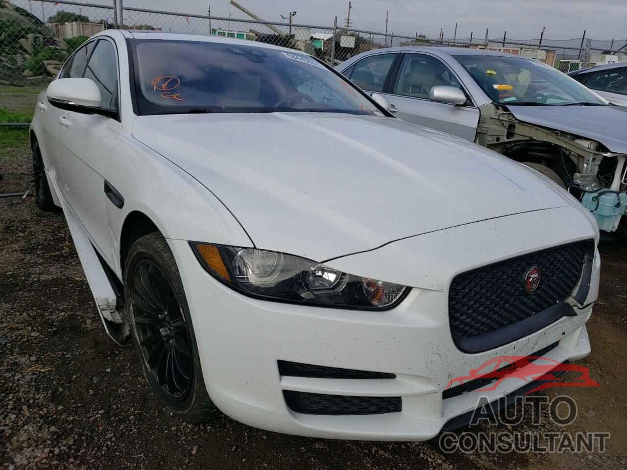 JAGUAR XE 2017 - SAJAD4BG0HA957360