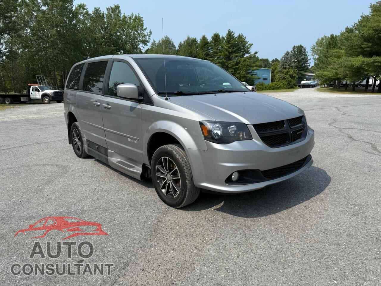 DODGE CARAVAN 2015 - 2C4RDGCG8FR703356