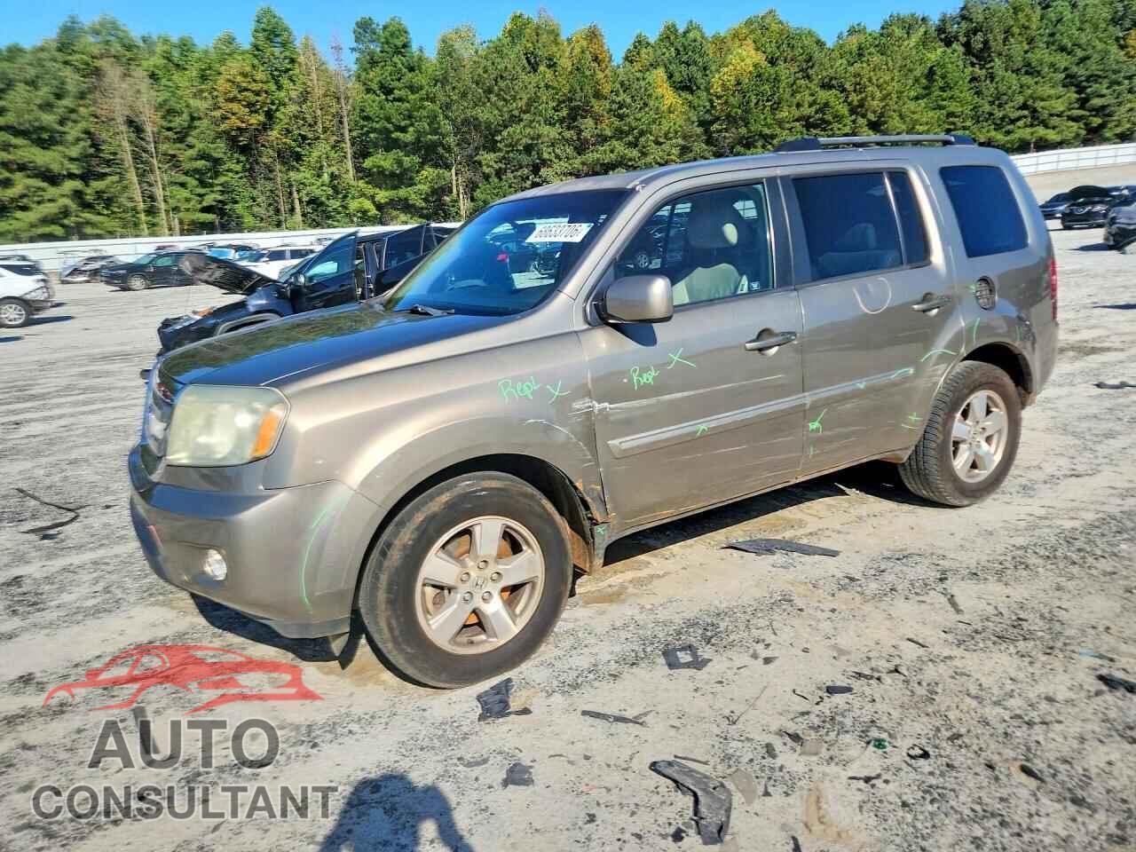 HONDA PILOT 2011 - 5FNYF3H5XBB058270