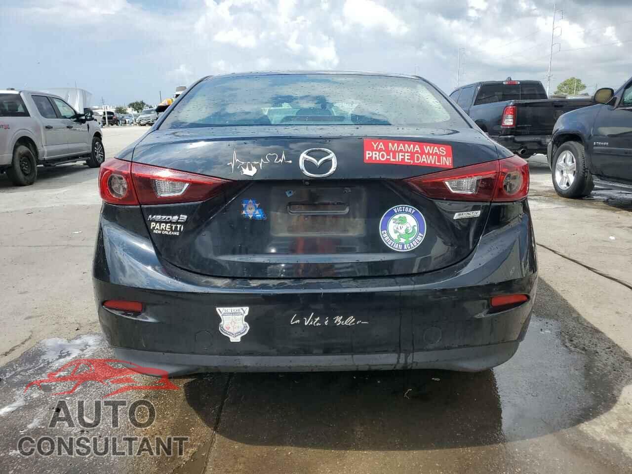 MAZDA 3 2017 - 3MZBN1U77HM119855