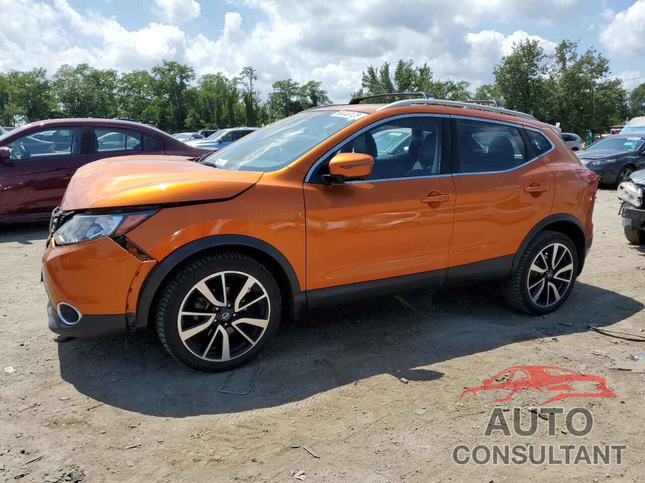 NISSAN ROGUE 2017 - JN1BJ1CR5HW142118