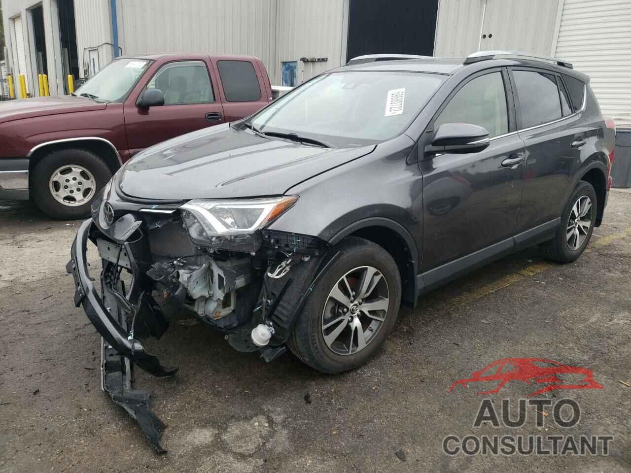 TOYOTA RAV4 2017 - JTMWFREV3HJ716687