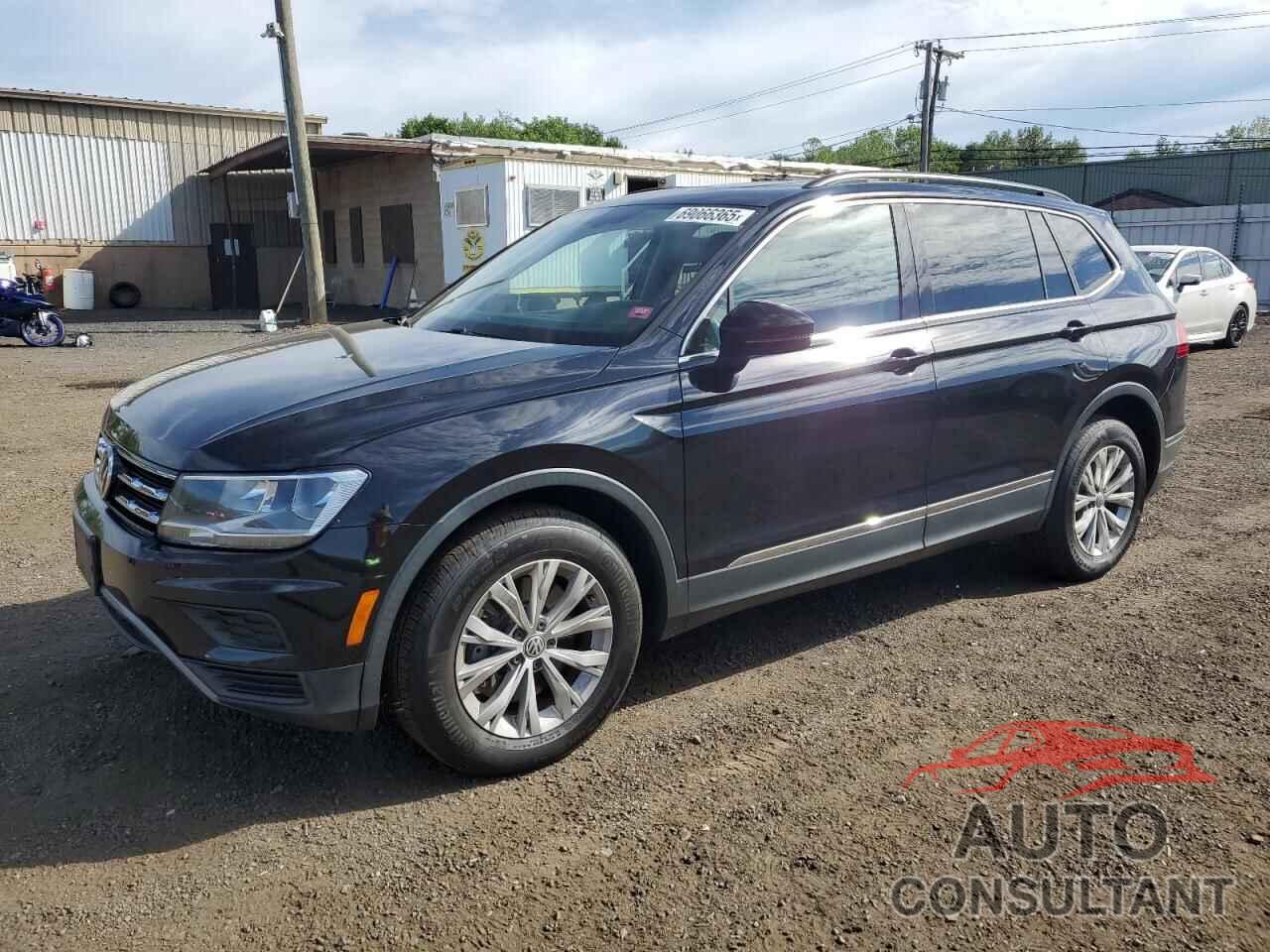 VOLKSWAGEN TIGUAN 2018 - 3VV2B7AX0JM094985