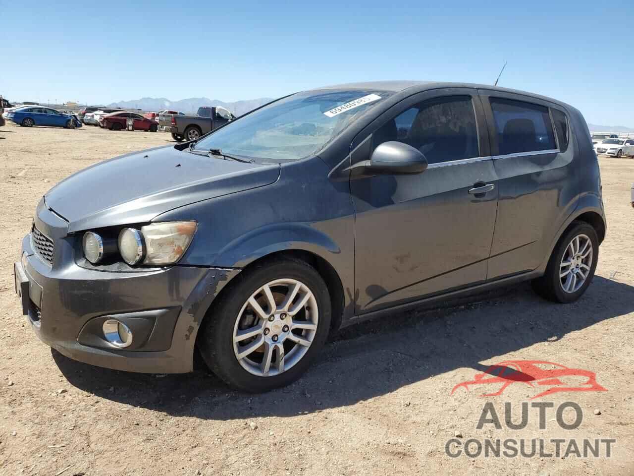 CHEVROLET SONIC 2012 - 1G1JC6SH9C4158800