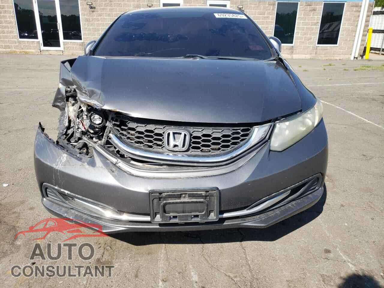 HONDA CIVIC 2013 - 2HGFB2F50DH559960
