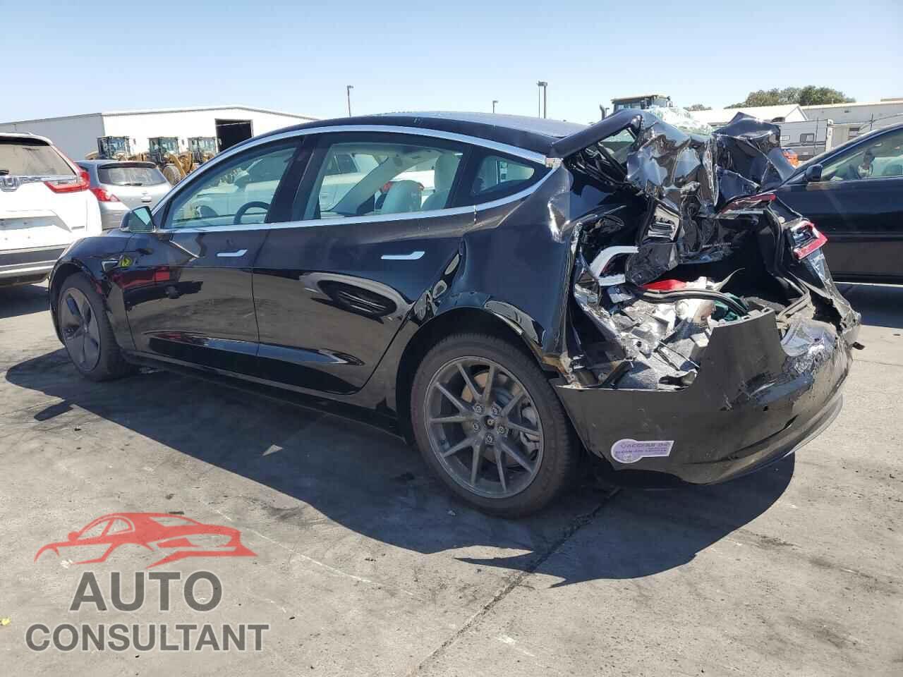 TESLA MODEL 3 2018 - 5YJ3E1EB7JF134599