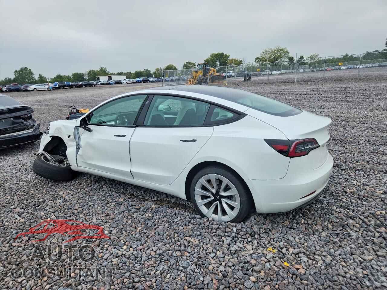 TESLA MODEL 3 2022 - 5YJ3E1EB5NF193902