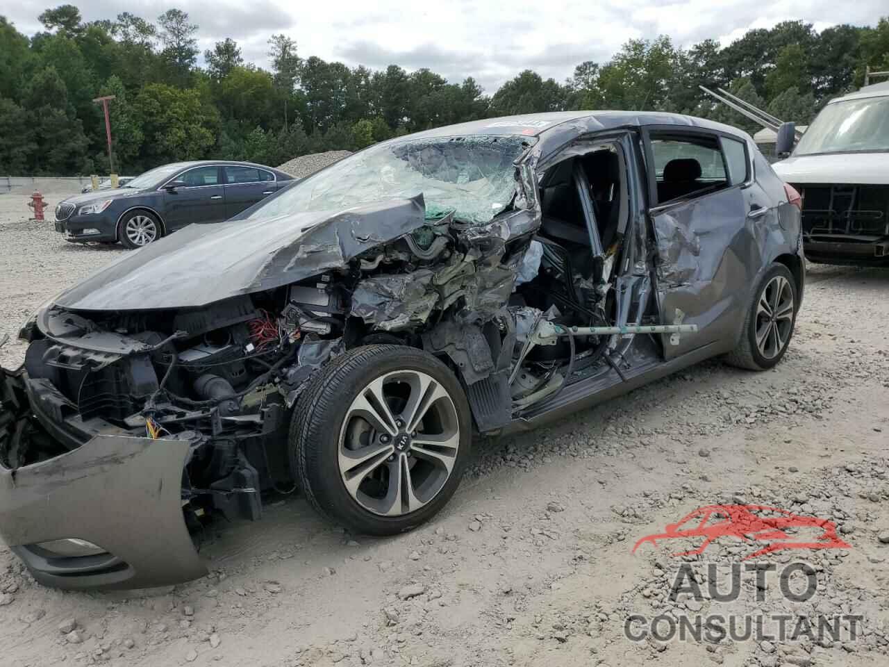 KIA FORTE 2016 - KNAFX5A88G5491628