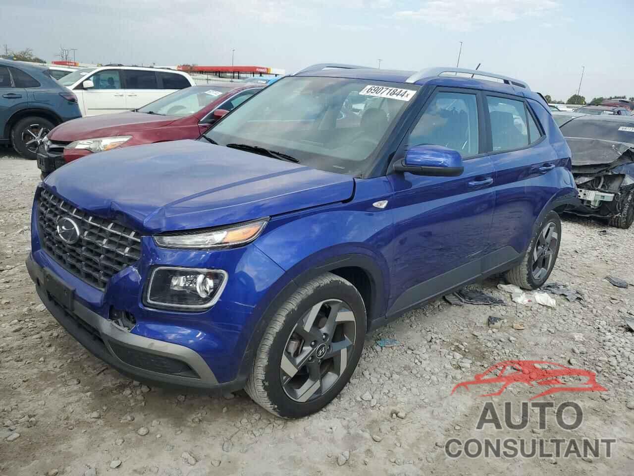 HYUNDAI VENUE 2023 - KMHRC8A32PU236167