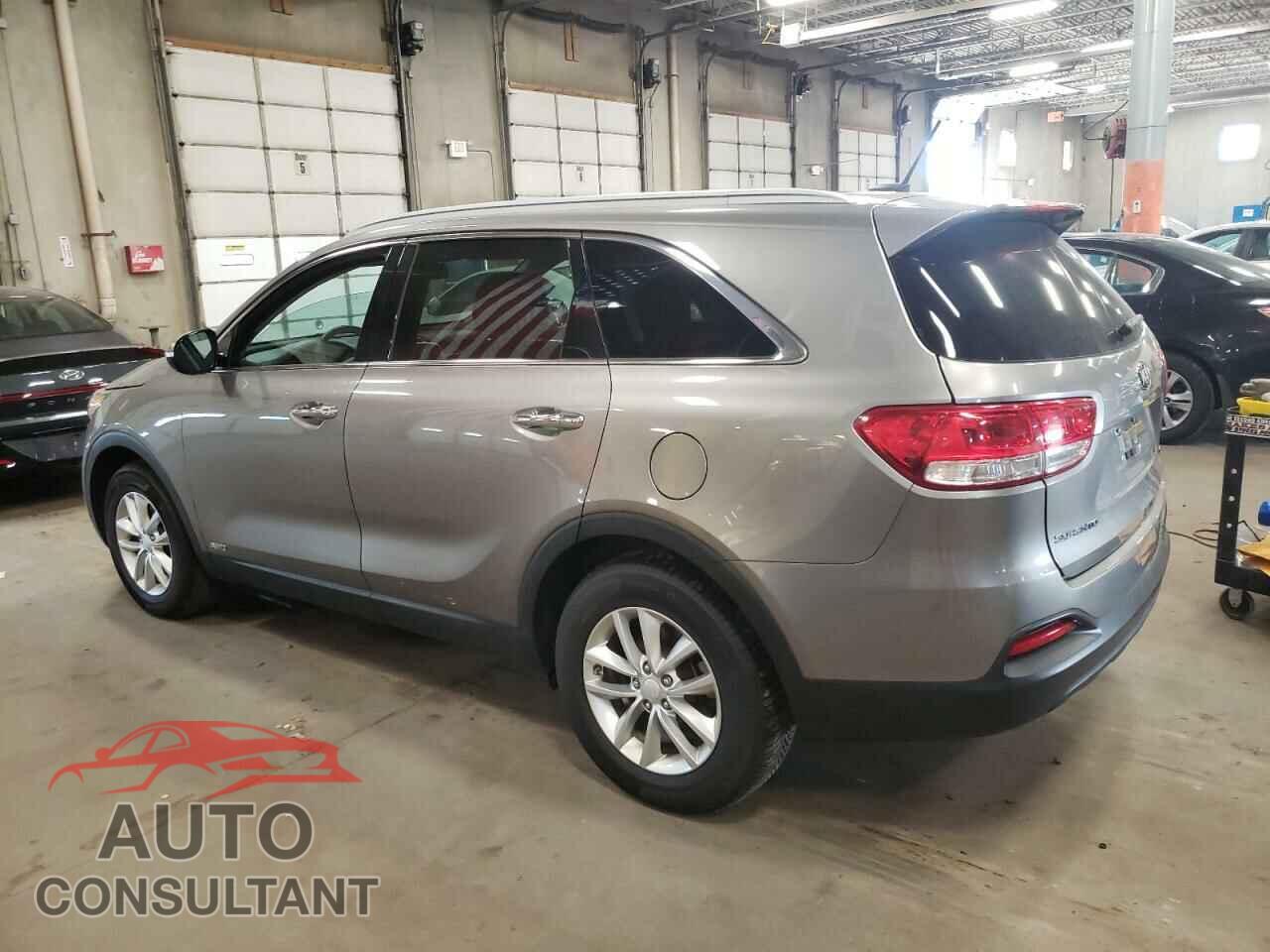 KIA SORENTO 2017 - 5XYPGDA51HG190537