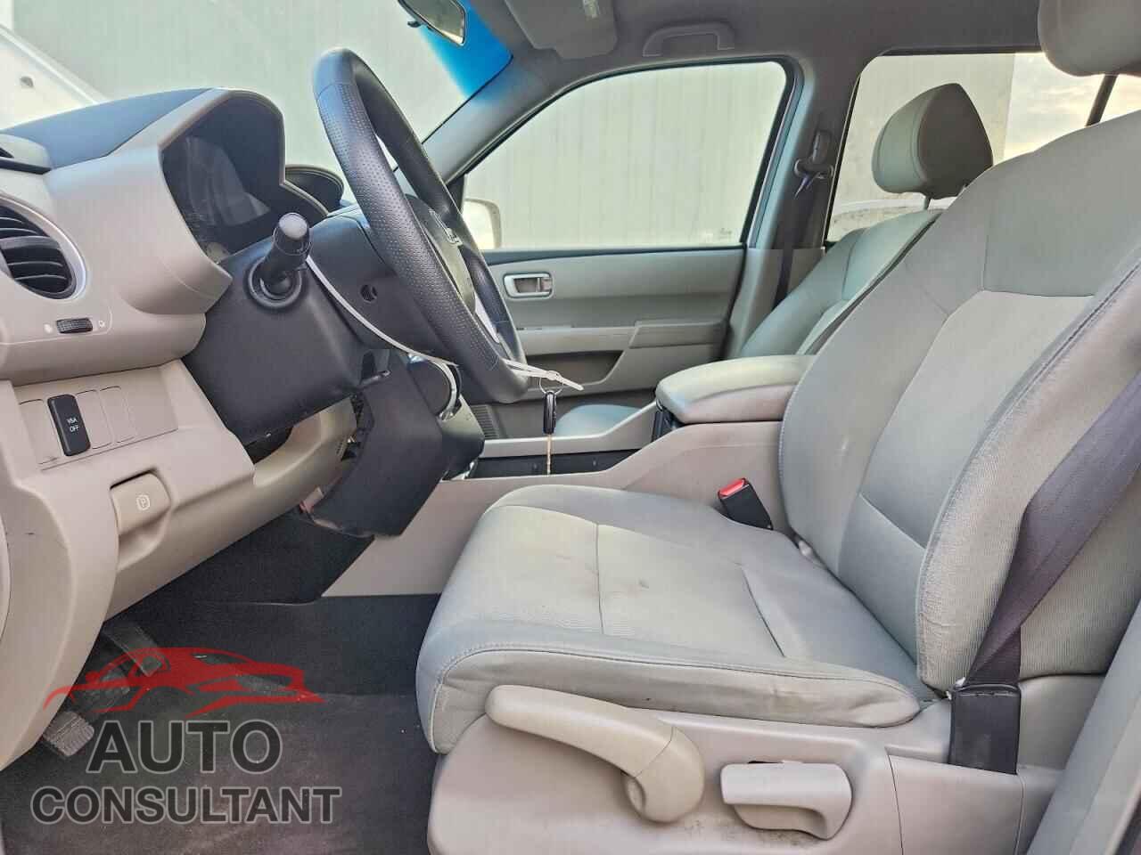 HONDA PILOT 2009 - 5FNYF48209B012999
