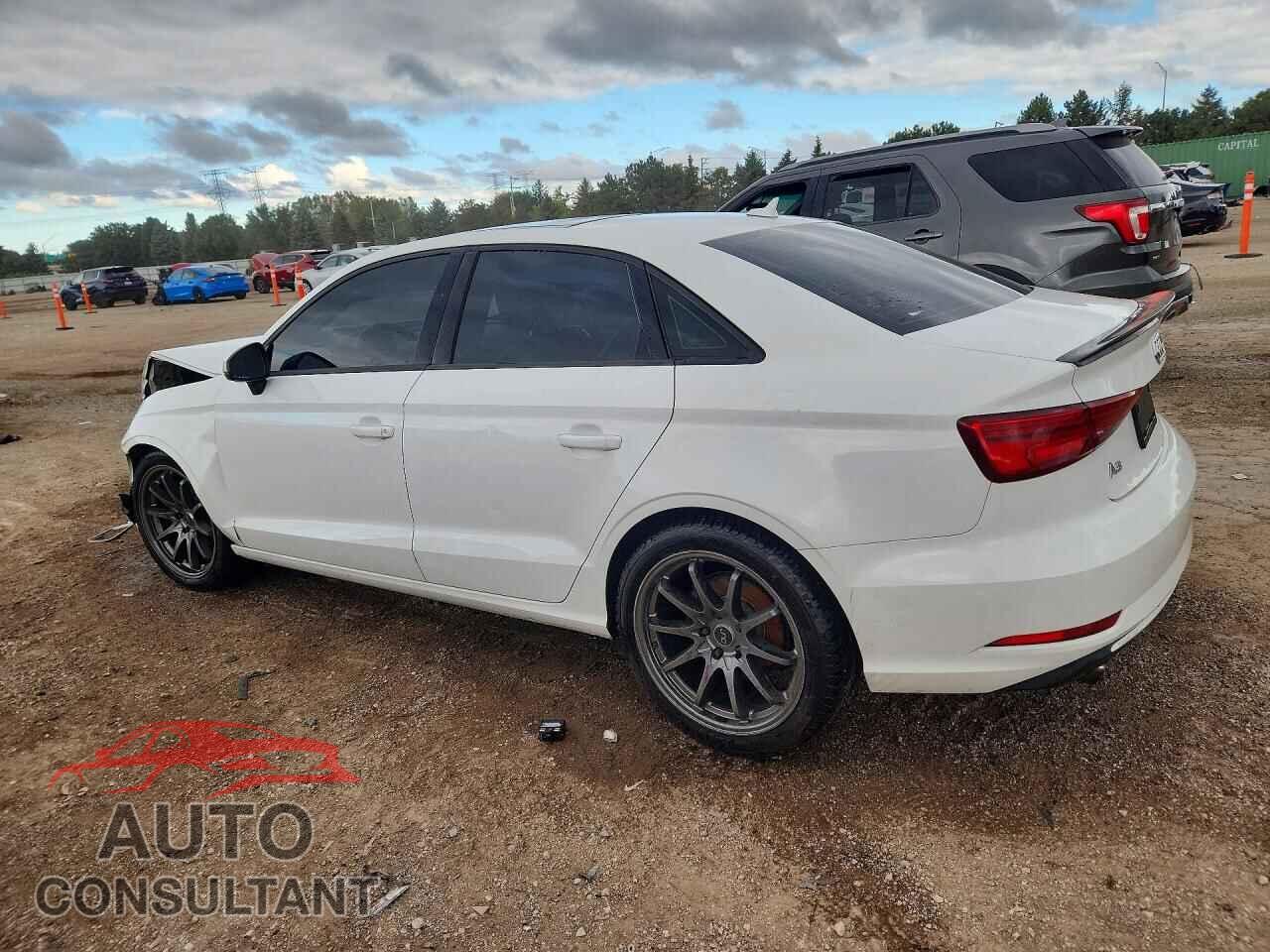 AUDI A3 2017 - WAUB8GFF3H1026715