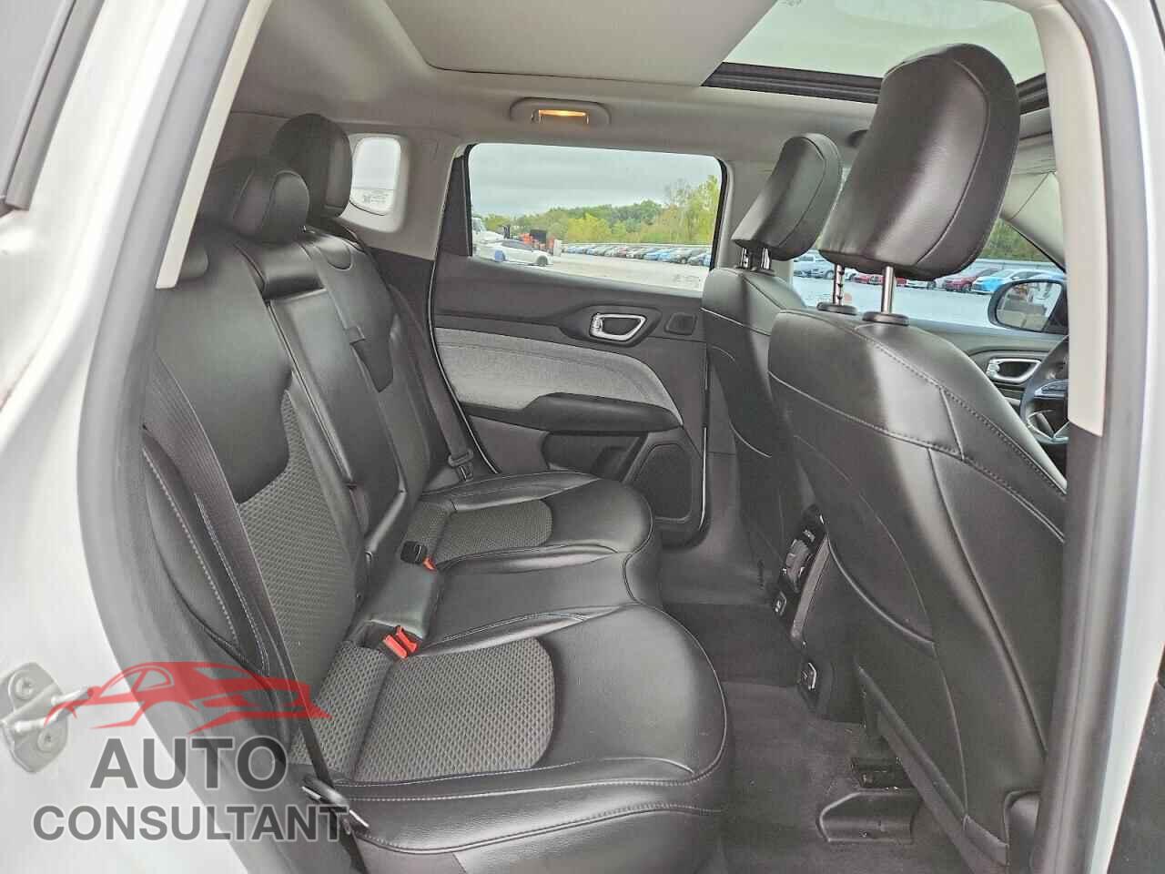 JEEP COMPASS 2022 - 3C4NJDBB3NT222812