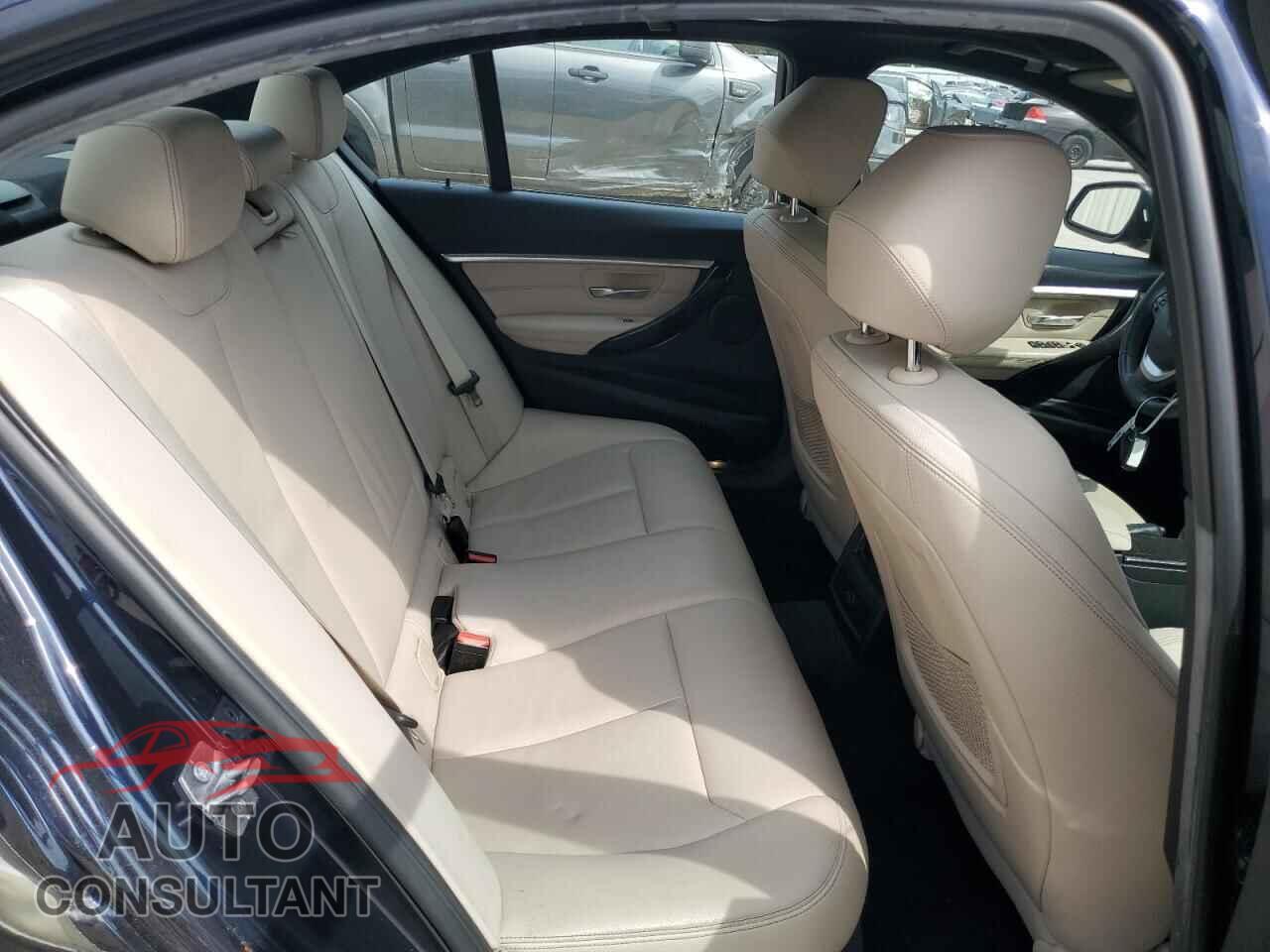 BMW 3 SERIES 2016 - WBA8E9G51GNU29989