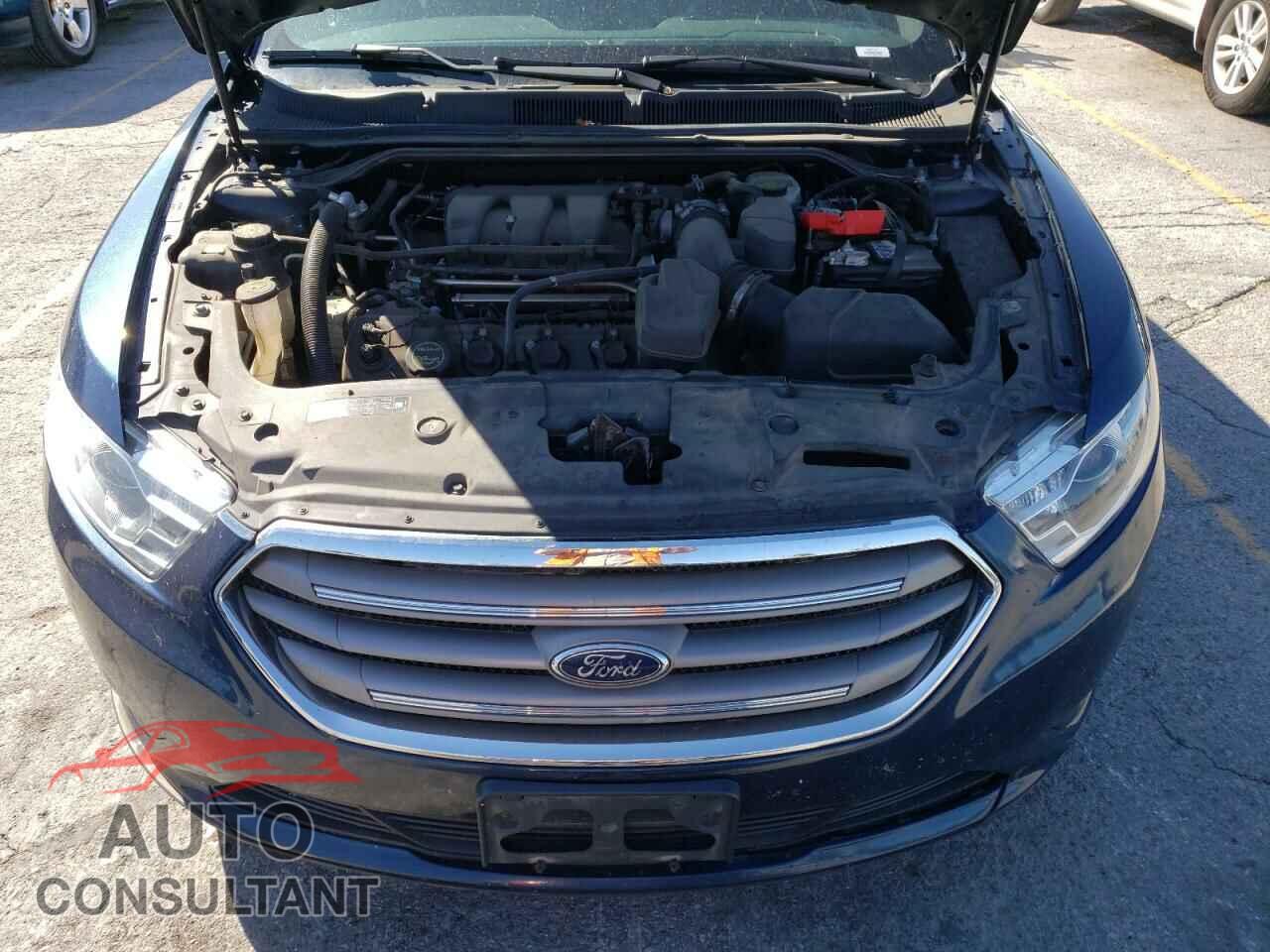 FORD TAURUS 2017 - 1FAHP2E89HG138945