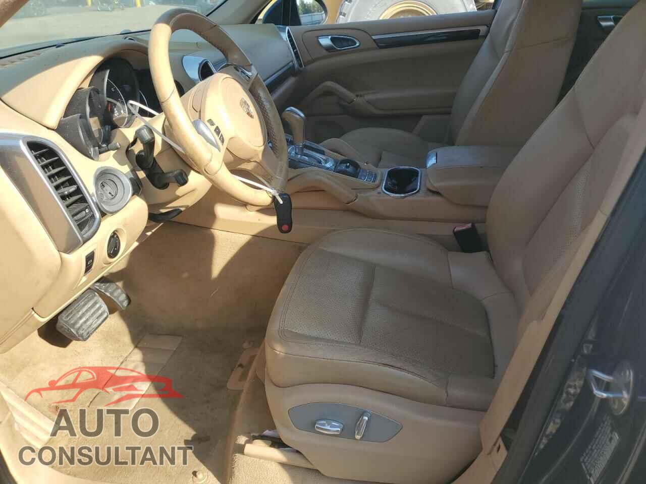 PORSCHE CAYENNE 2012 - WP1AA2A28CLA06529