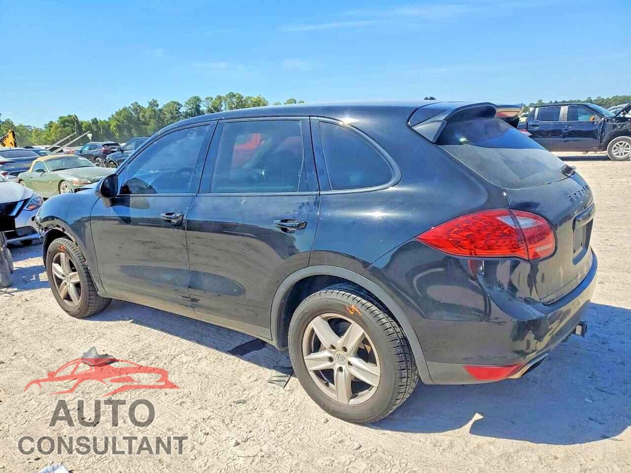 PORSCHE CAYENNE 2012 - WP1AA2A2XCLA01073