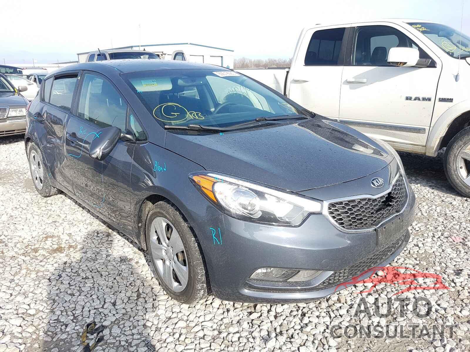 KIA FORTE 2016 - KNAFK5A83G5659013