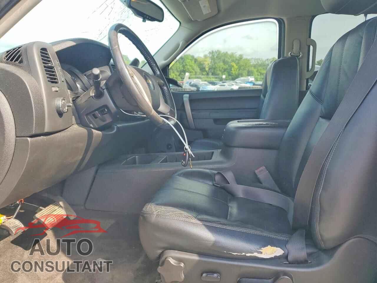 CHEVROLET SILVERADO 2012 - 1GCPKSE78CF120009