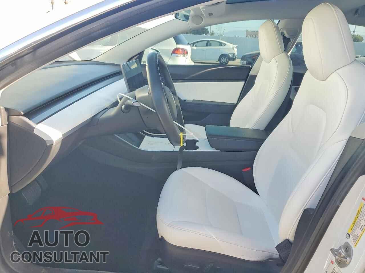 TESLA MODEL 3 2018 - 5YJ3E1EB7JF100047