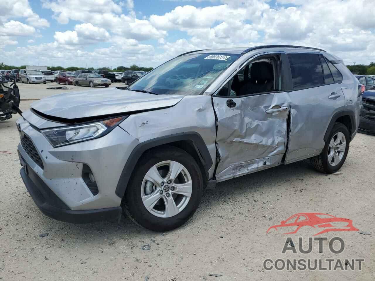 TOYOTA RAV4 2021 - 2T3W1RFV2MC145669