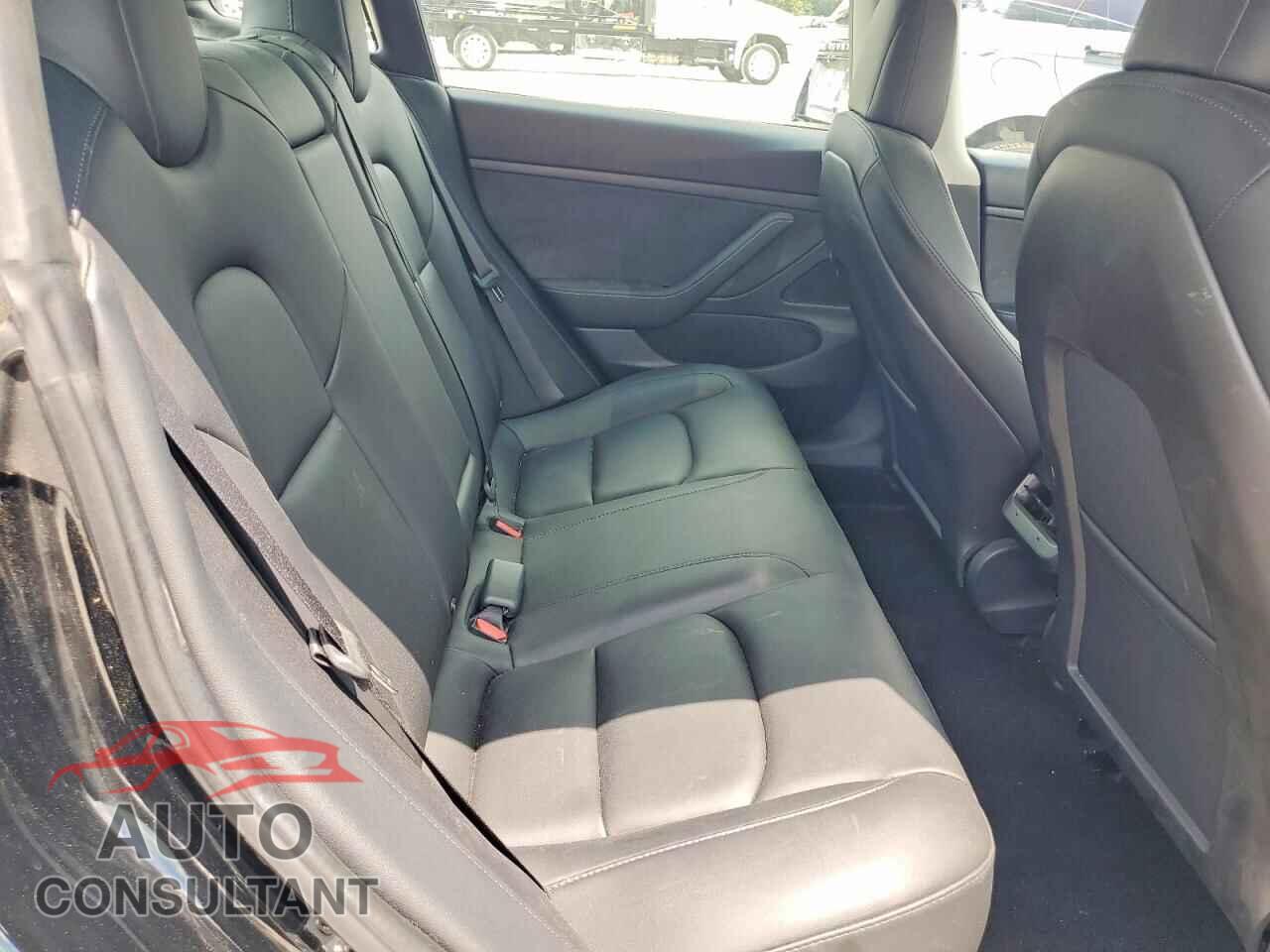 TESLA MODEL 3 2020 - 5YJ3E1EA4LF736466