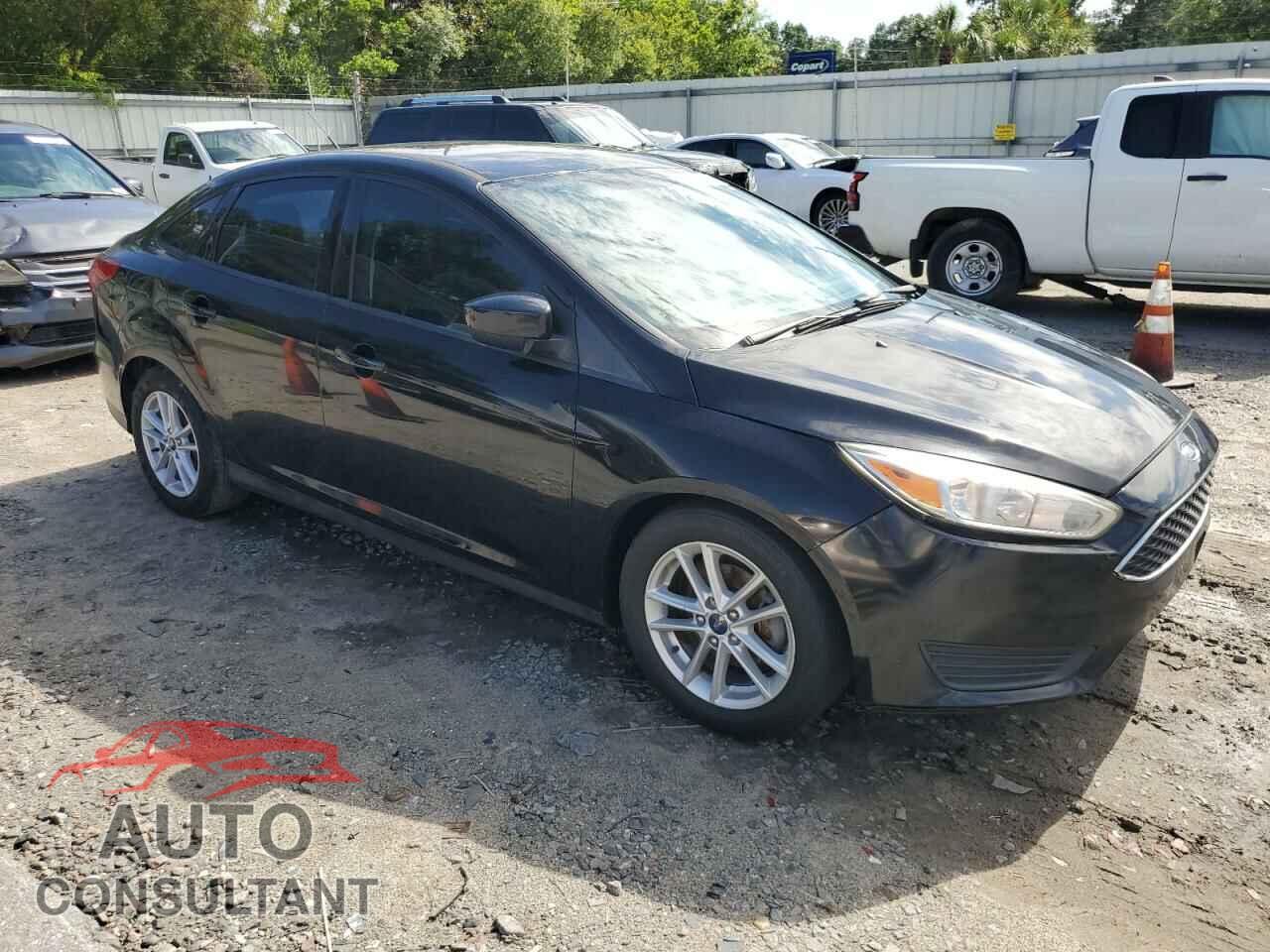 FORD FOCUS 2018 - 1FADP3F23JL212856