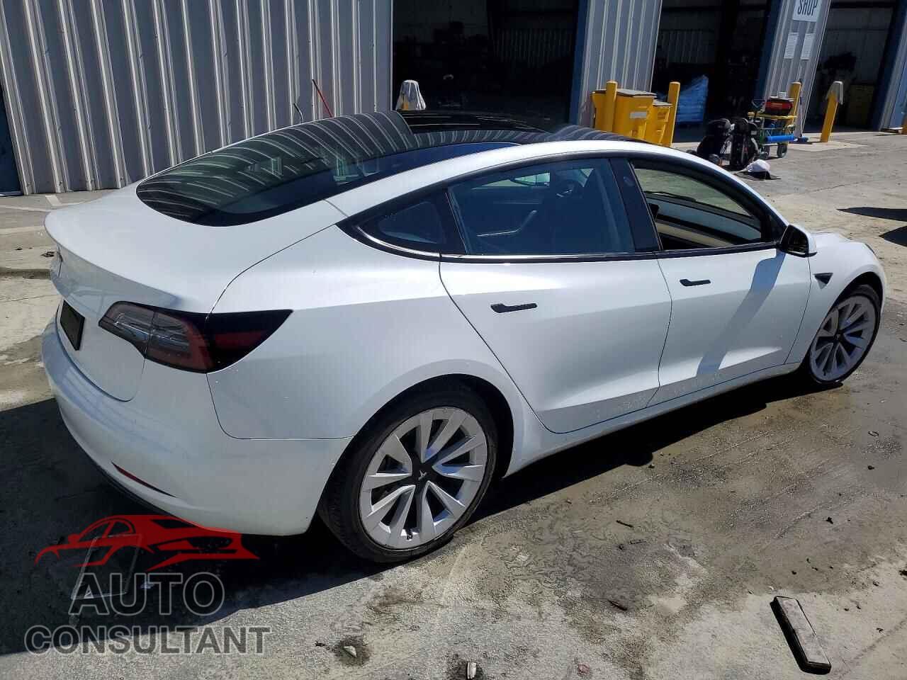 TESLA MODEL 3 2023 - 5YJ3E1EA7PF460032